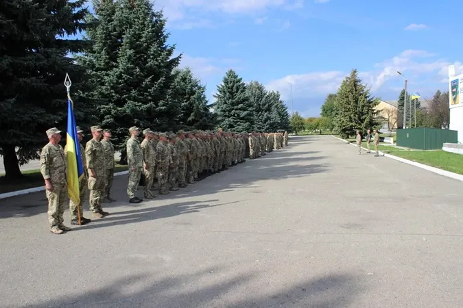 На Волині зібрали на навчання офіцерів тероборони (фото)