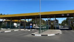 Нові офіси, дорожнє покриття, ліхтарі та генератор: як оновили пункт пропуску «Ягодин-Дорогуськ» (фото)