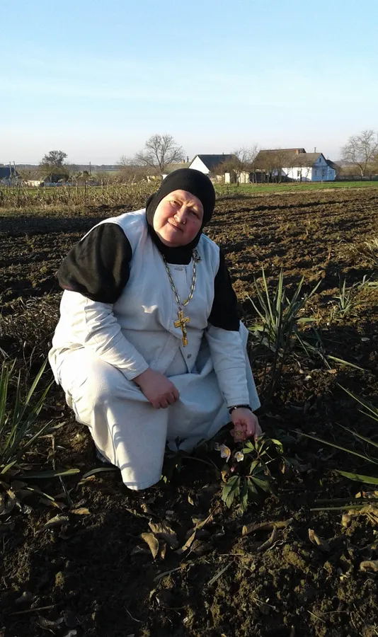 Про цнотливість, куріння та гріхи монахинь: відверта розмова з черницею з Волині