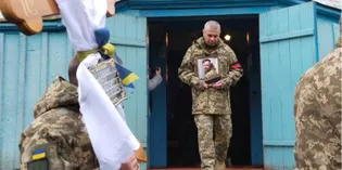 На Волині провели в останню земну дорогу Героя Юрія Віценюка (фото)