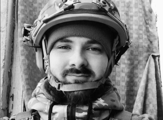У Луцькому районі попрощаються із молодим воїном Петром Низовим