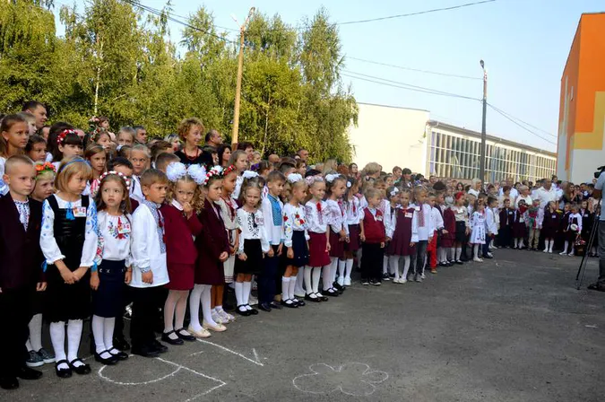 Коли діти без луцької прописки можуть піти в школи міста