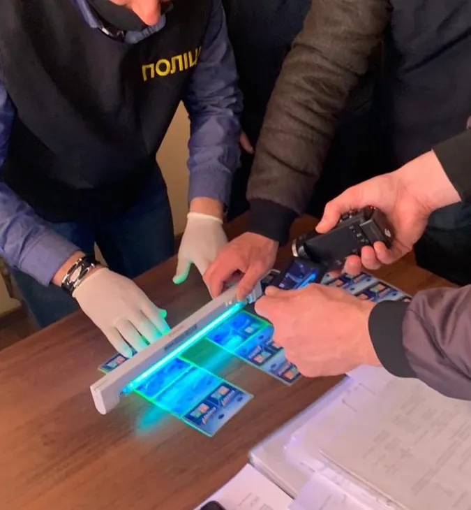 Двох посадовців ДСНС на Волині судитимуть за хабарі, які вони брали пальним (фото)