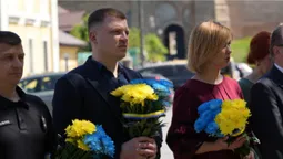 У Луцьку на Замковій площі вшанували жертв радянського терору (фото)