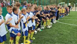 Забирають майбутнє у дітей: луцький ФК «Адреналін» може лишитись без футбольного поля  (фото)