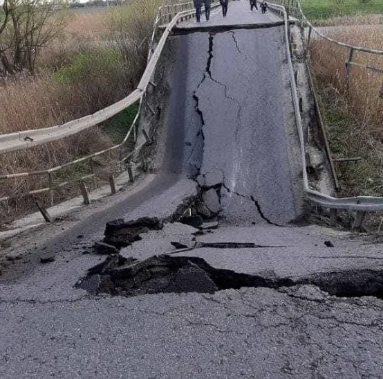 За три дні до обвалу мосту на трасі Луцьк – Львів владу попереджали про можливу катастрофу (фото)