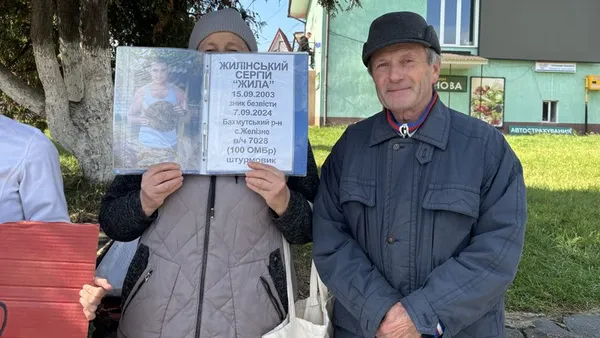 У Володимирі провели акцію на підтримку військовополонених та зниклих безвісти захисників (фото)