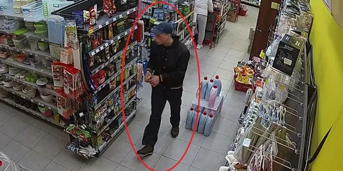 На Волині поліція встановлює особу магазинного злодія (фото)