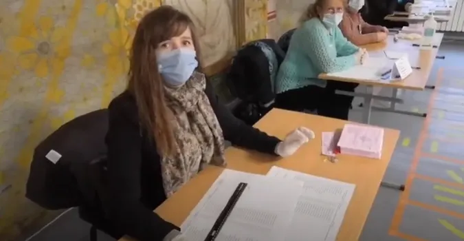 Не вистачає людей: у Жидичині член комісії попався на порушенні (відео)