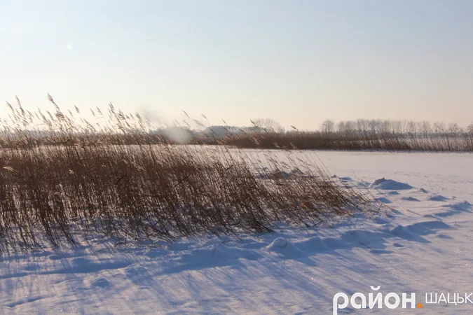 Опублікували знімки різдвяного Світязя