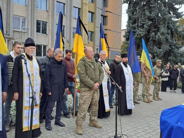 На Волині попрощалися із 30-річним морпіхом Михайлом Дудинцем (фото)