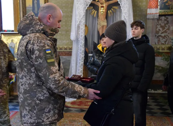 Зеленський нагородив загиблих прикордонників з Волині (фото)