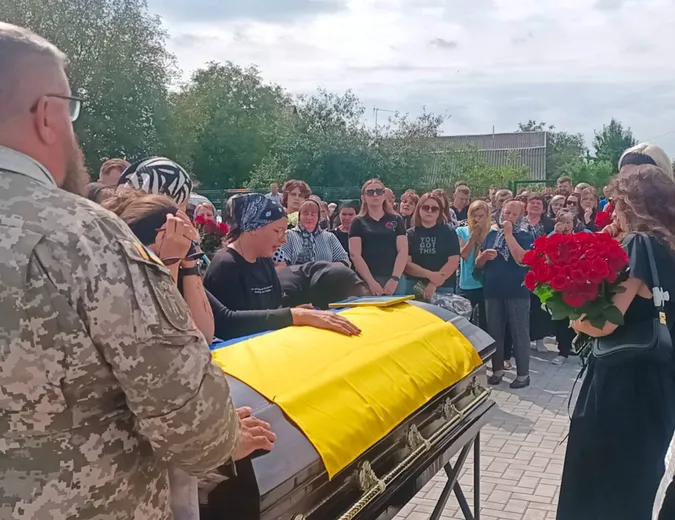 У Луцькому районі попрощалися із молодим воїном Владиславом Харитонюком (фото)