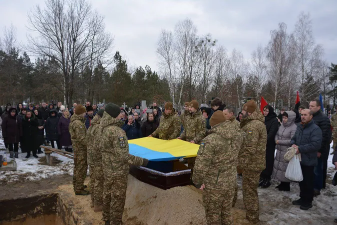 На Волині попрощалися з Героєм Валерієм Михалевичем (фото)
