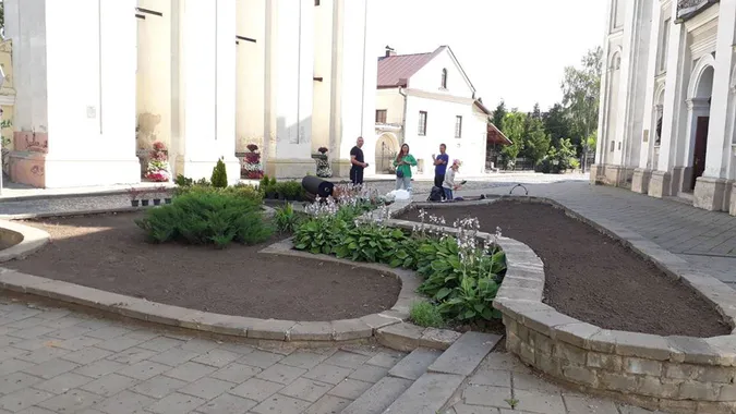 Стару частину Луцька озеленили (фото)