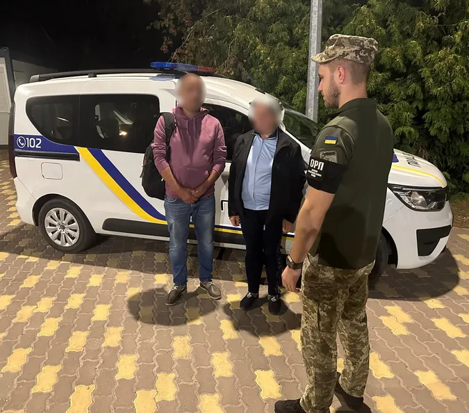 Волинянин одружився на дівчині з інвалідністю, аби перетнути кордон: чоловіка затримали (фото)