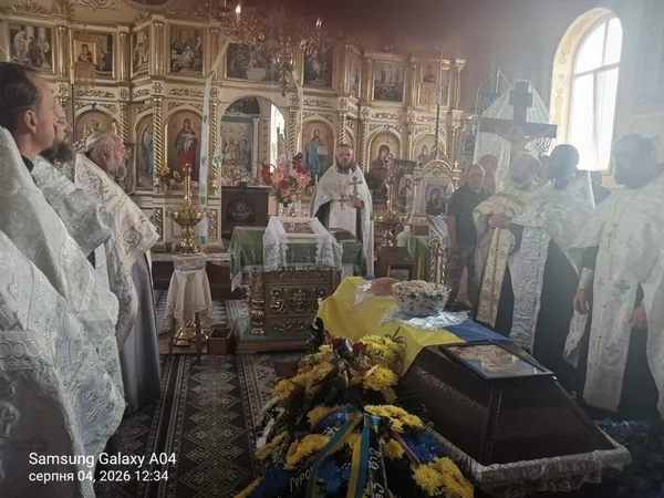 На Волині попрощалися з полеглим захисником Олександром Лавренчуком (фото)
