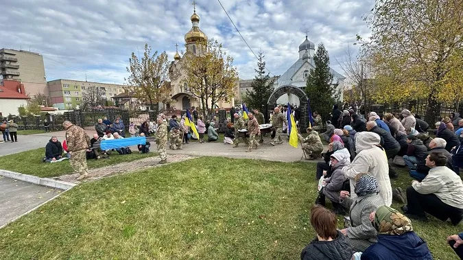У Нововолинську попрощалися з Героєм Валерієм Зенченком (фото)