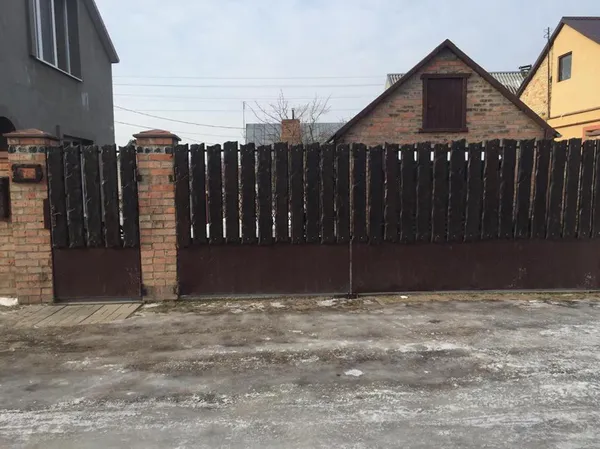 Кава – щоб зігрітись, горілка – щоб забути: як живеться луцькому безхатькові (фото)