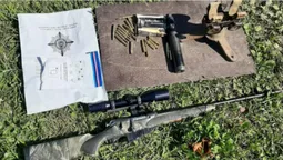 У Горохові в чоловіка знайшли гвинтівку з глушником та набої (фото)