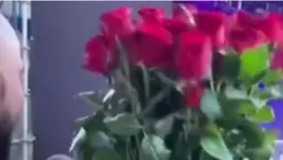 Вони сказали «Так!»: у Луцькому замку на концерті MONATIK освідчилися двоє чоловіків (відео)