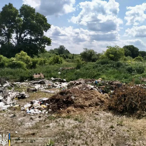 На Волині виявили шість стихійних сміттєзвалищ (фото)