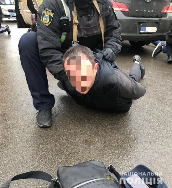 У Броварах – масова стрілянина: поліція заявляє про конфлікт між перевізниками (фото, відео)