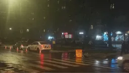 Постраждалу забрали до лікарні: стали відомі деталі ДТП на проспекті Молоді (фото)