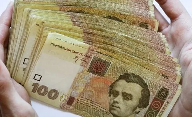 Волиняни сплатили майже два мільярди гривень податків