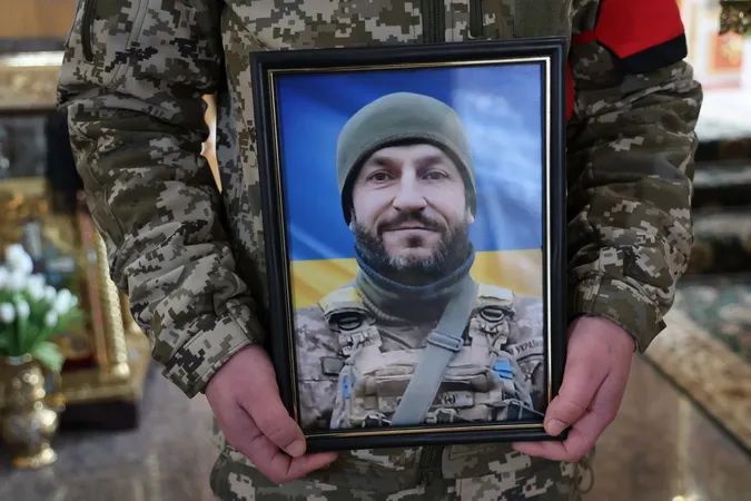 На Волині попрощалися з Героєм Сергієм Гузем (фото)
