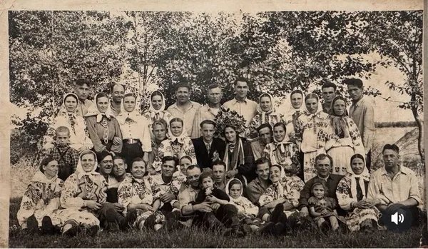 На Любешівщині відтворили унікальне весільне фото 1959 року (фото)