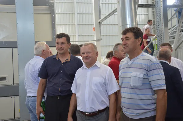 Валерій Діброва був постійно під прицілом фотокамер 