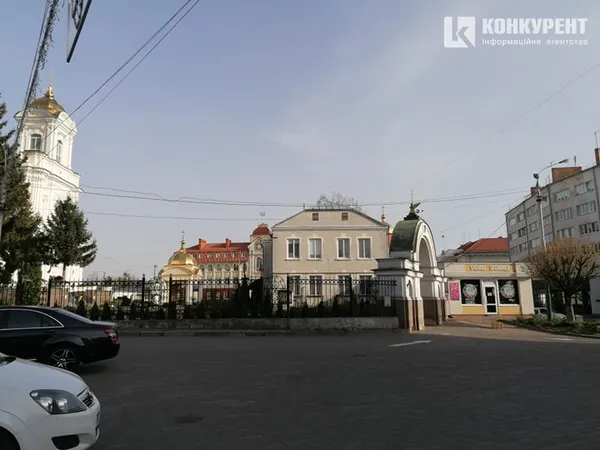 «Карантинний» Луцьк у фото