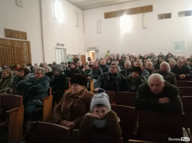 «Це не хімічний завод. І не завод взагалі», – у Гіркій Полонці говорили про будівництво «Кріогенсервісу»