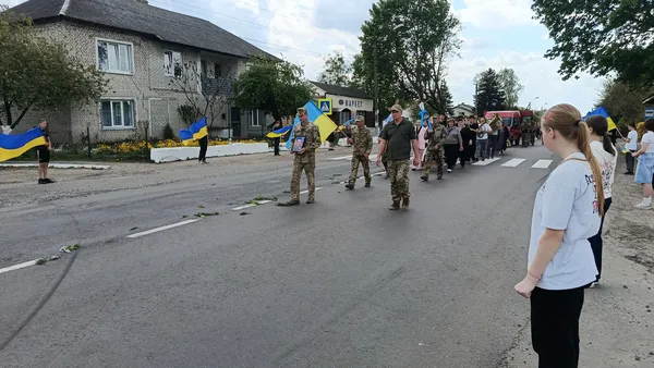 Назавжди 45: на Волині попрощалися з командиром міномета Олександром Басюком (фото)