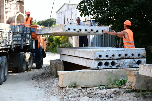 У Луцьку розпочали будівництво сучасного житлового комплексу (фото)*