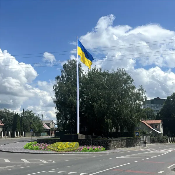 У Володимирі замість радянського танка встановлять флагшток із прапором (фото)