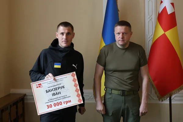 Іван Рудницький нагородив найкращих спортсменів Волині (фото)
