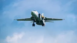 З'явилося відео тренувань військової авіації під Луцьком