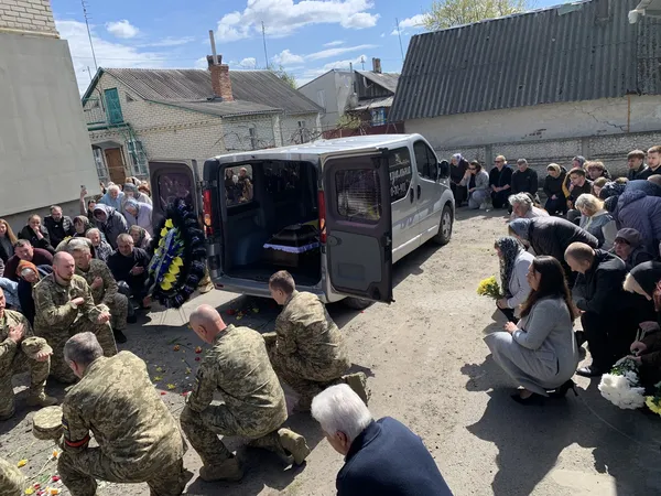 На Волині в останню путь провели Героя Олександра Каленюка (фото)