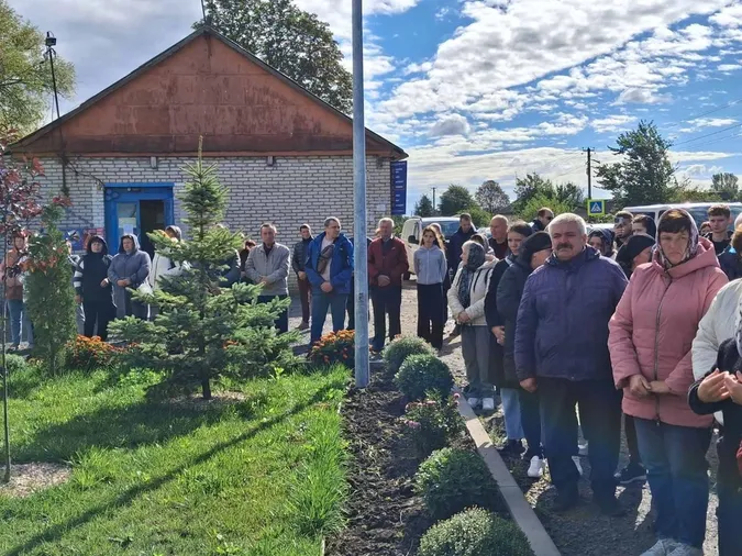 На Волині попрощалися із 33-річним Героєм Володимиром Теслюком (фото)