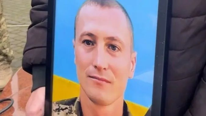 Загинув понад рік тому: «на щиті» на Волинь повернувся Герой Микола Загоровець (фото)