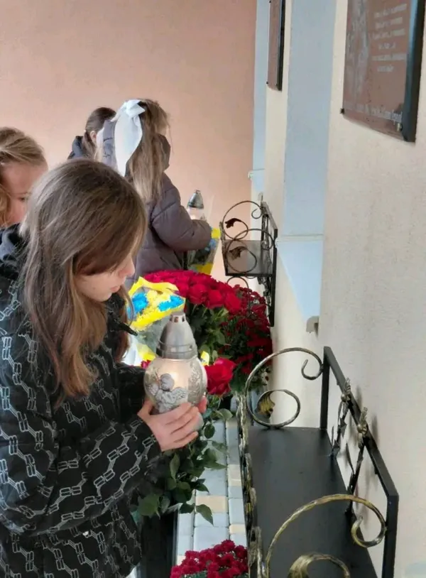 У ліцеї на Волині відкрили меморіальні дошки загиблим на війні випускникам (фото)