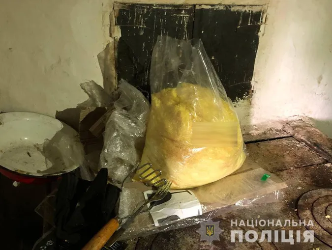 На Горохівщині злочинці заробляли мільйони на прекурсорах (фото, відео)