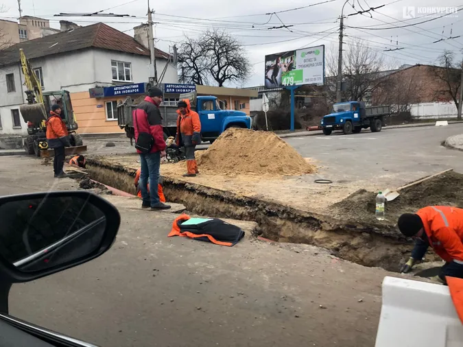 У Луцьку вулицю Авторемонтну закрили на ремонт (фото)