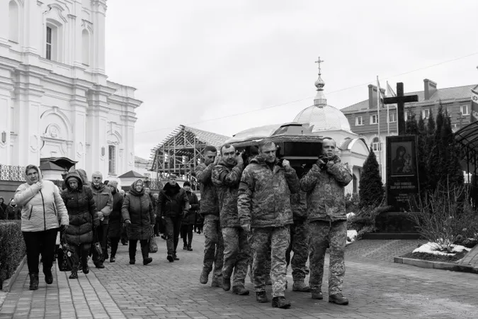 У Луцьку провели в останню путь Героя Юрія Царука (фото)