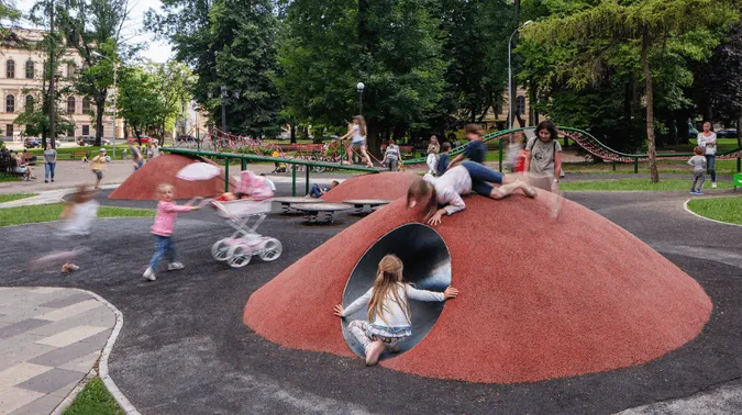 Соціально-орієнтовані проєкти у Львові: на Urban Talks Lutsk розповіли про топ-3 простори для дітей