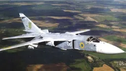 Українські льотчики вразили склади боєприпасів та ракетно-артилерійське озброєння росіян (відео)