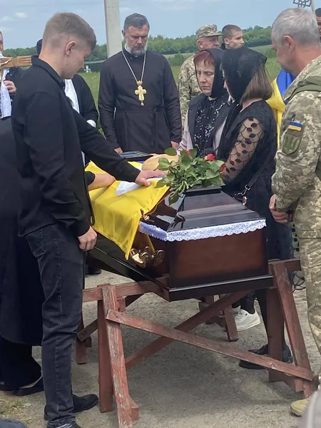 У Підгайцівській громаді в останню путь провели Героя Юрія Пивоварчука (фото)