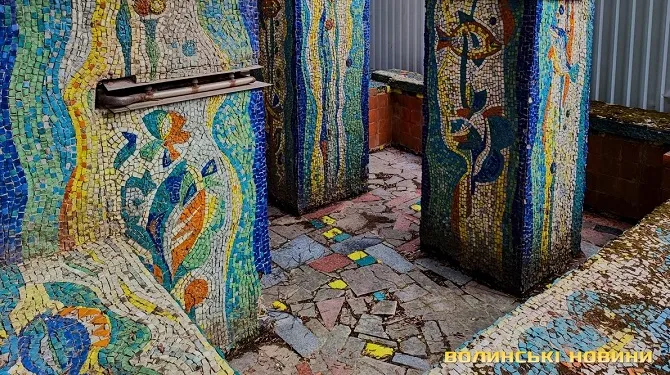 Прогулюючись Луцьком: показали найцікавіші мозаїки міста (фото)